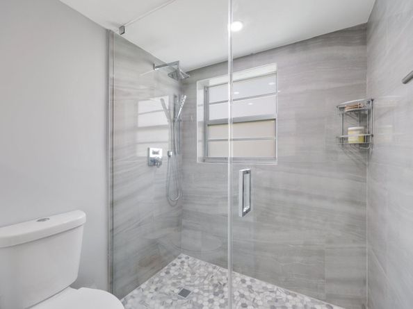 10180 W Bay Harbor Drive 2c, Bay Harbor Islands FL 33154