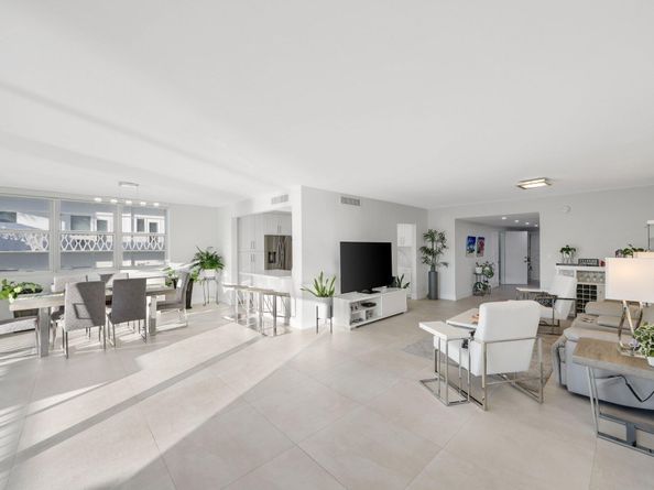 10180 W Bay Harbor Drive 2c, Bay Harbor Islands FL 33154