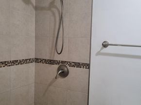 1810 NE 42nd St, Pompano Beach FL 33064