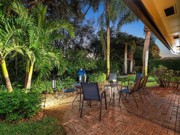 481 Forestview Drive, Atlantis FL 33462