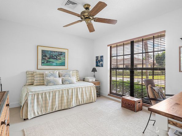 481 Forestview Drive, Atlantis FL 33462