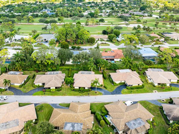 481 Forestview Drive, Atlantis FL 33462