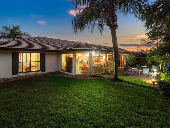 481 Forestview Drive, Atlantis FL 33462