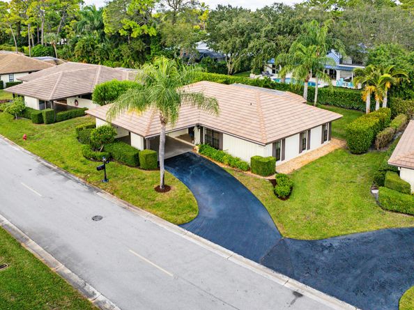 481 Forestview Drive, Atlantis FL 33462