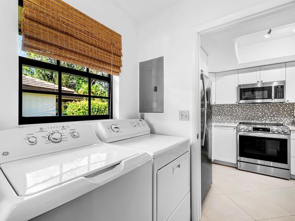 481 Forestview Drive, Atlantis FL 33462