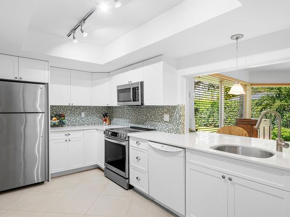 481 Forestview Drive, Atlantis FL 33462