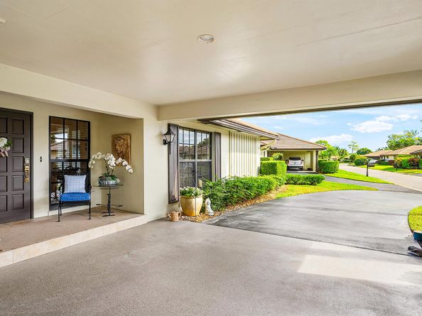 481 Forestview Drive, Atlantis FL 33462