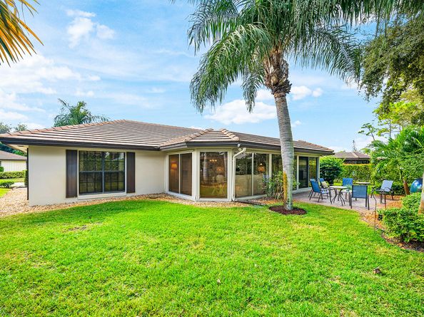 481 Forestview Drive, Atlantis FL 33462