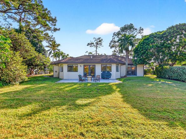 435 Pine Villa Drive, Atlantis FL 33462