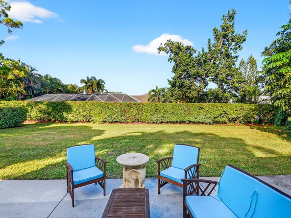 435 Pine Villa Drive, Atlantis FL 33462