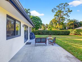 435 Pine Villa Drive, Atlantis FL 33462