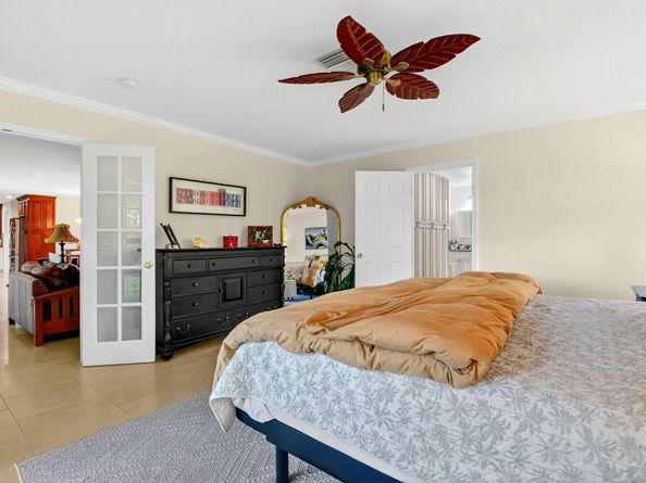 435 Pine Villa Drive, Atlantis FL 33462