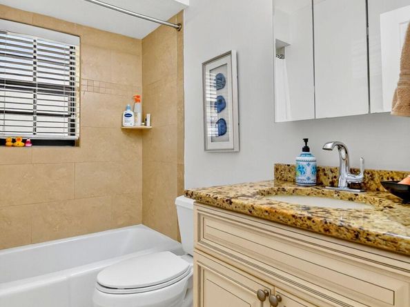 435 Pine Villa Drive, Atlantis FL 33462