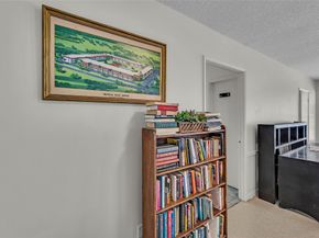 400 SE 10th St 211, Deerfield Beach FL 33441