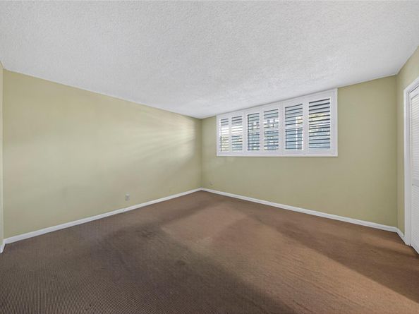 400 SE 10th St 211, Deerfield Beach FL 33441