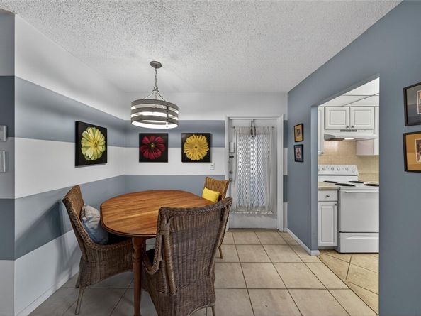 400 SE 10th St 211, Deerfield Beach FL 33441