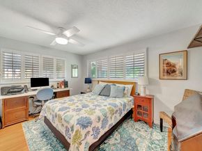 2611 NE 53rd St, Lighthouse Point FL 33064