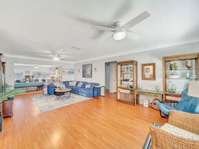 2611 NE 53rd St, Lighthouse Point FL 33064