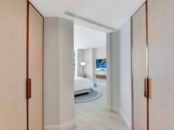 525 N Fort Lauderdale Beach Blvd 1705, Fort Lauderdale FL 33304