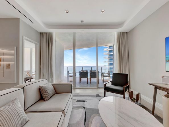 525 N Fort Lauderdale Beach Blvd 1705, Fort Lauderdale FL 33304