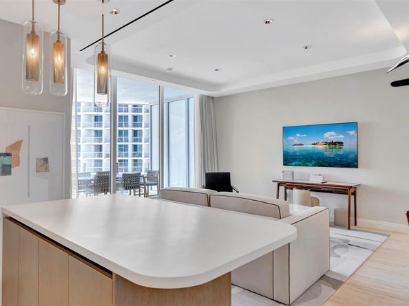 525 N Fort Lauderdale Beach Blvd 1705, Fort Lauderdale FL 33304