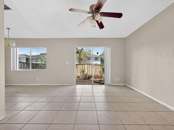 2218 NW 58th Ave 1, Fort Lauderdale FL 33313