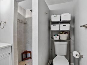 9450 Poinciana Place 203, Davie FL 33324