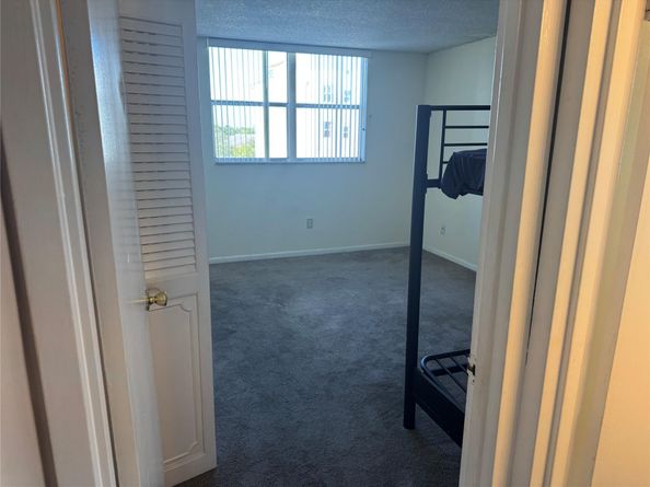 2860 Somerset Dr 317K, Fort Lauderdale FL 33311