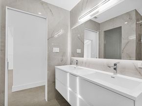 2291 SW 17th St, Miami FL 33145