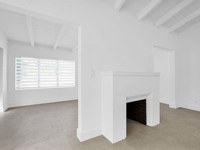 2291 SW 17th St, Miami FL 33145