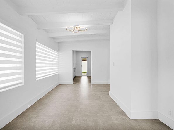 2291 SW 17th St, Miami FL 33145