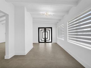 2291 SW 17th St, Miami FL 33145