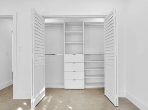 2291 SW 17th St, Miami FL 33145