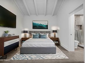 2291 SW 17th St, Miami FL 33145