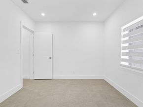 2291 SW 17th St, Miami FL 33145