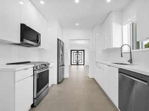 2291 SW 17th St, Miami FL 33145