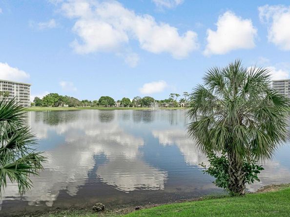 3051 N Course Drive 110, Pompano Beach FL 33069