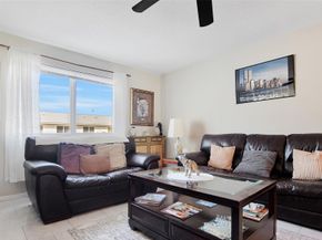 6263 NE 19th Ave 923, Fort Lauderdale FL 33308