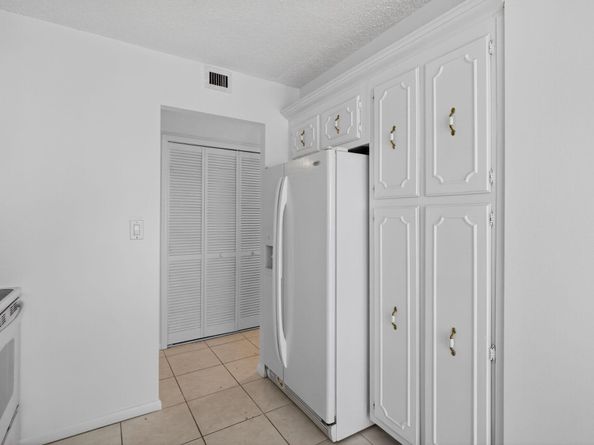 4200 N Ocean Drive 21606, Riviera Beach FL 33404