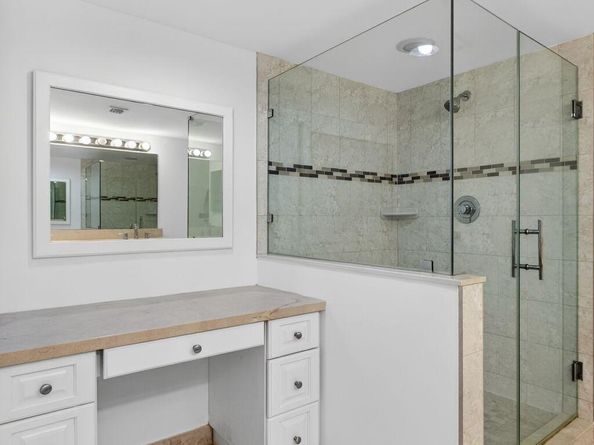 4200 N Ocean Drive 21606, Riviera Beach FL 33404