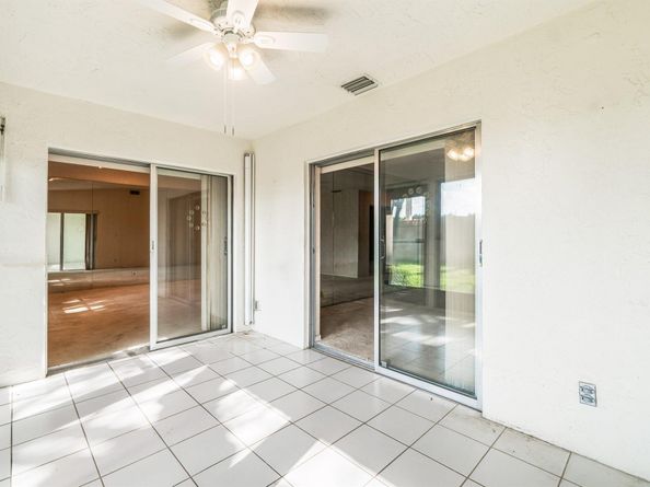 8248 Summerbreeze Lane, Boca Raton FL 33496