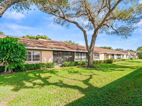 8248 Summerbreeze Lane, Boca Raton FL 33496