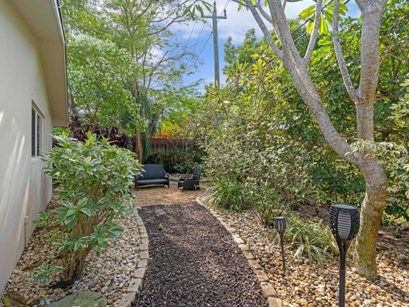 2865 SW 9th Street, Boynton Beach FL 33435