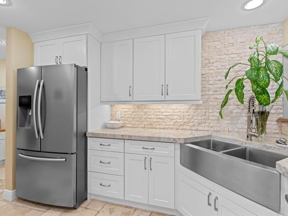 2865 SW 9th Street, Boynton Beach FL 33435