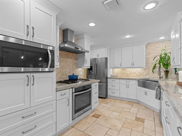 2865 SW 9th Street, Boynton Beach FL 33435