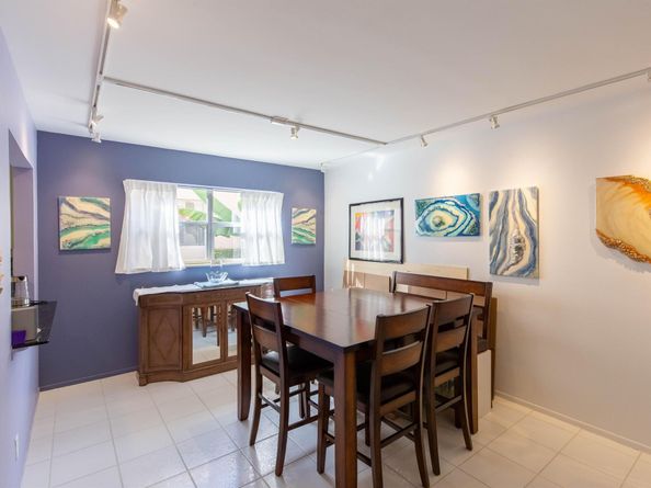 147 Lake Gloria Drive 147, West Palm Beach FL 33411