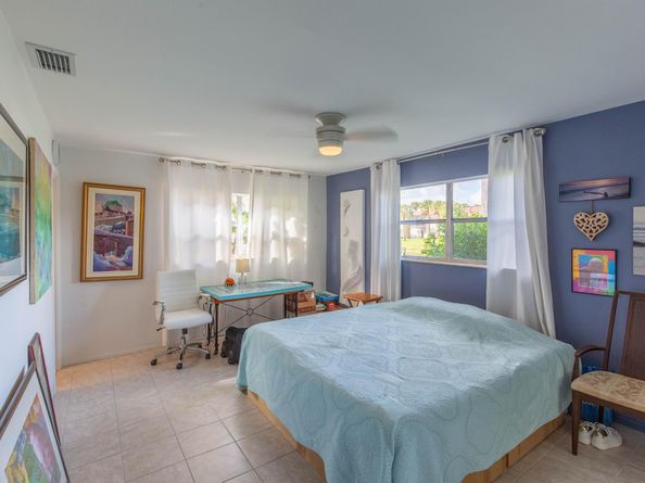 147 Lake Gloria Drive 147, West Palm Beach FL 33411