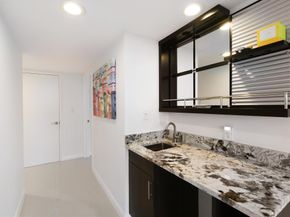 123 Lakeshore Drive 445, North Palm Beach FL 33408