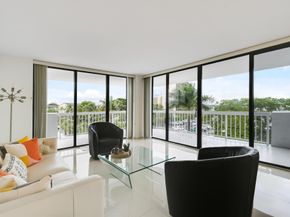 123 Lakeshore Drive 445, North Palm Beach FL 33408