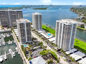 123 Lakeshore Drive 445, North Palm Beach FL 33408